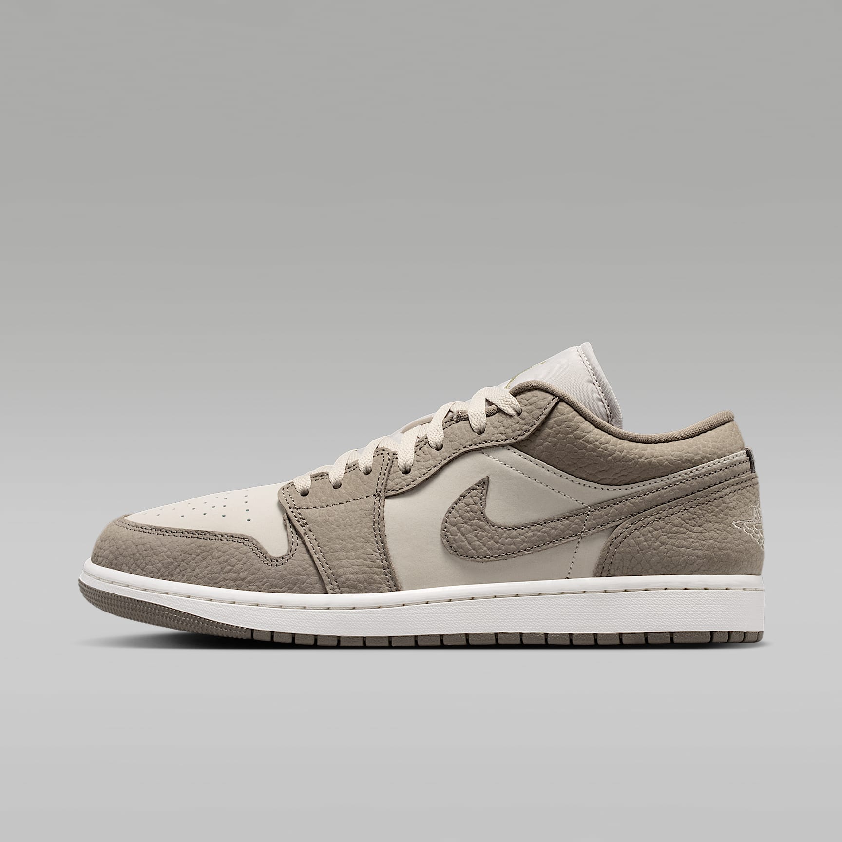 NIKE AIR JORDAN1 LOW ニュートラルグレー 26 Air Jordan 1 Low Men's Shoes. Nike FI